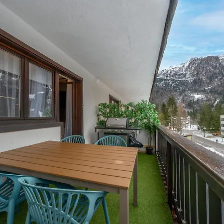 Guesthost - Canin Mountain Apartment Sella Nevea